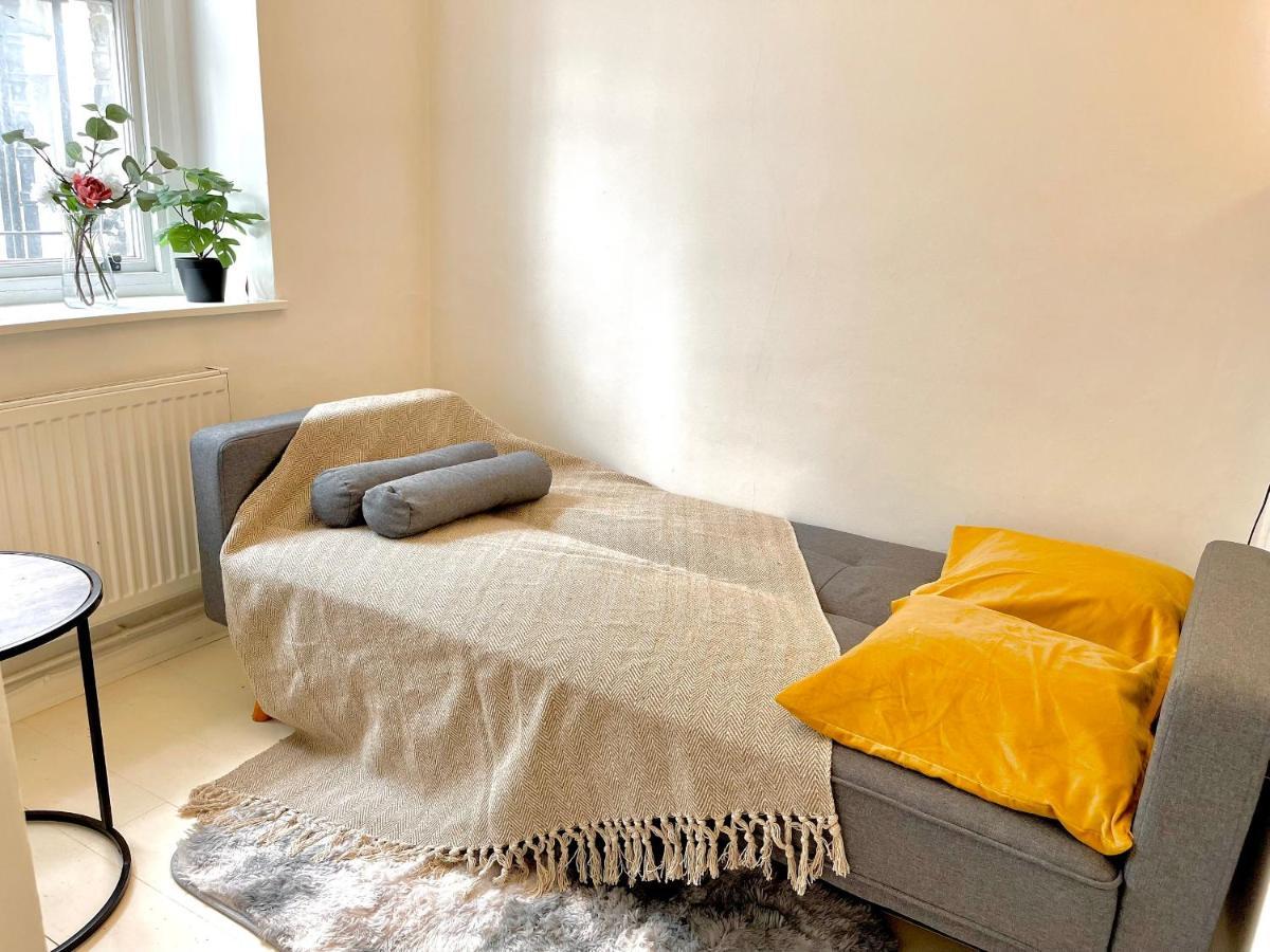 Archway Station Big Bedroom Flat Лондон Екстер'єр фото