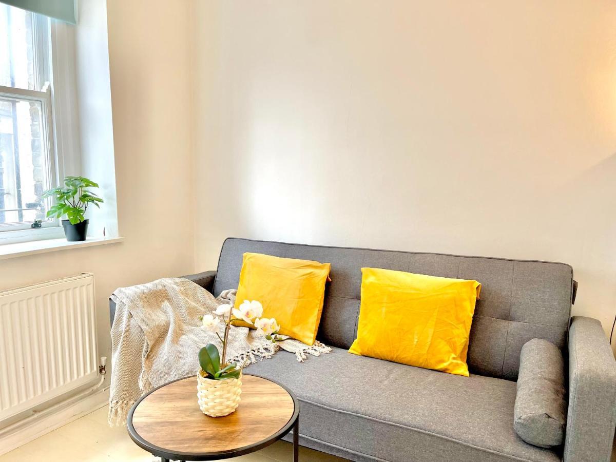 Archway Station Big Bedroom Flat Лондон Екстер'єр фото