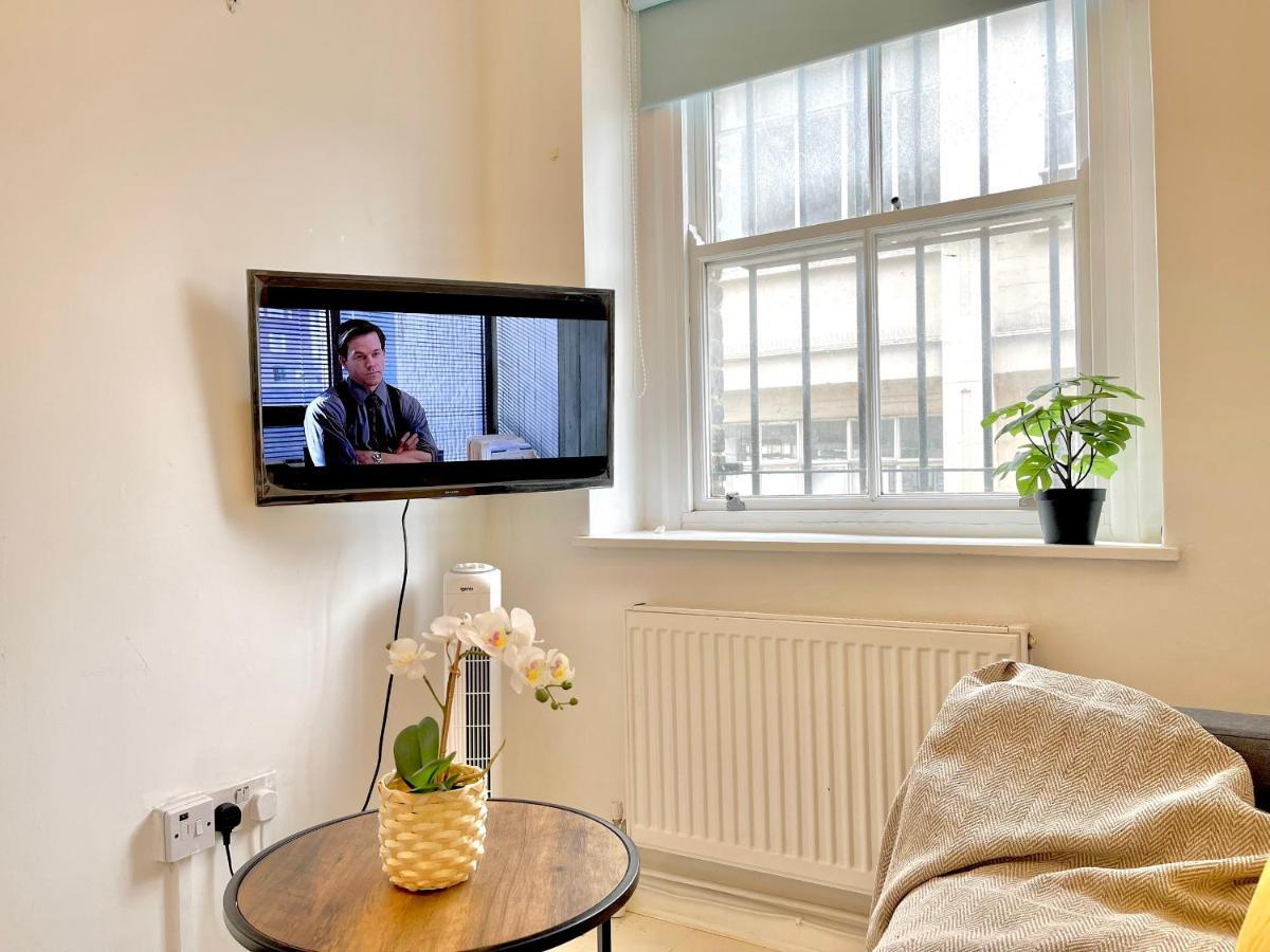 Archway Station Big Bedroom Flat Лондон Екстер'єр фото